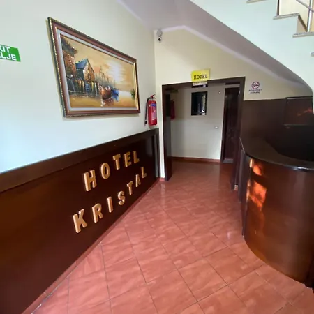 Kristal 4*